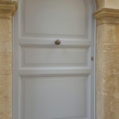 modafferi-infissi-enna-porte-in-legno-1